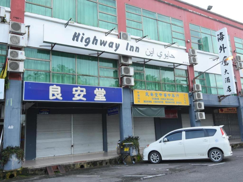 โอโย 89642 ไฮเวย์ อินน์ Mukah ภายนอก รูปภาพ