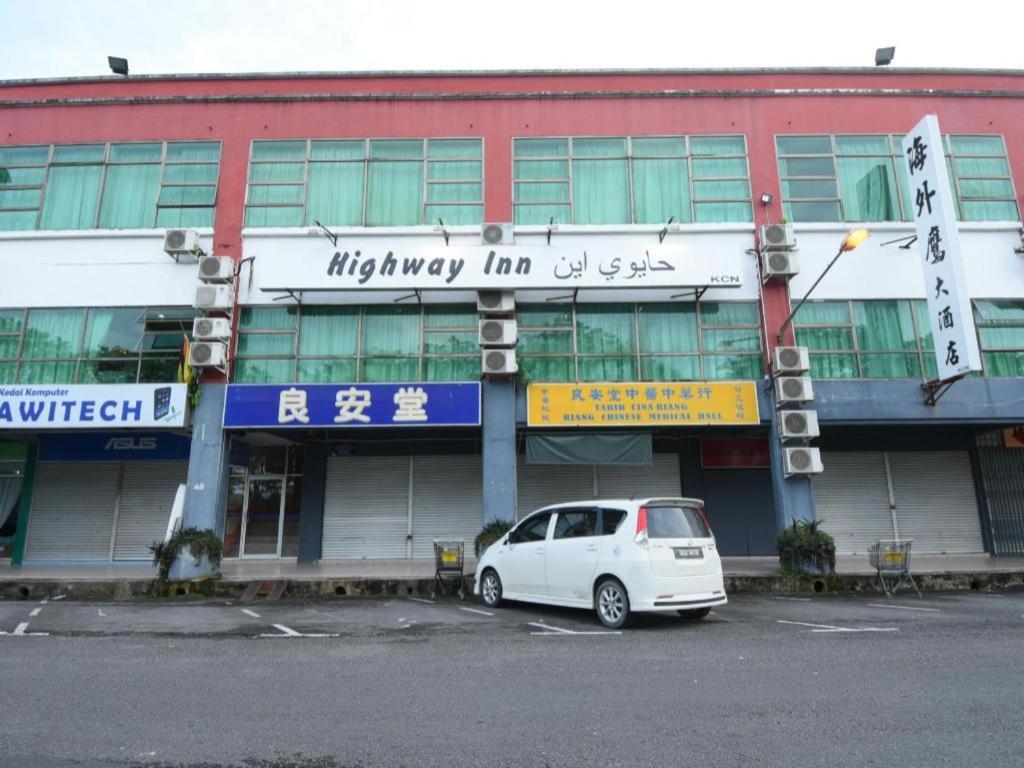 โอโย 89642 ไฮเวย์ อินน์ Mukah ภายนอก รูปภาพ